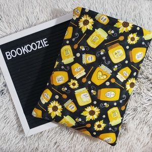 HoneyBee Travel Buddy